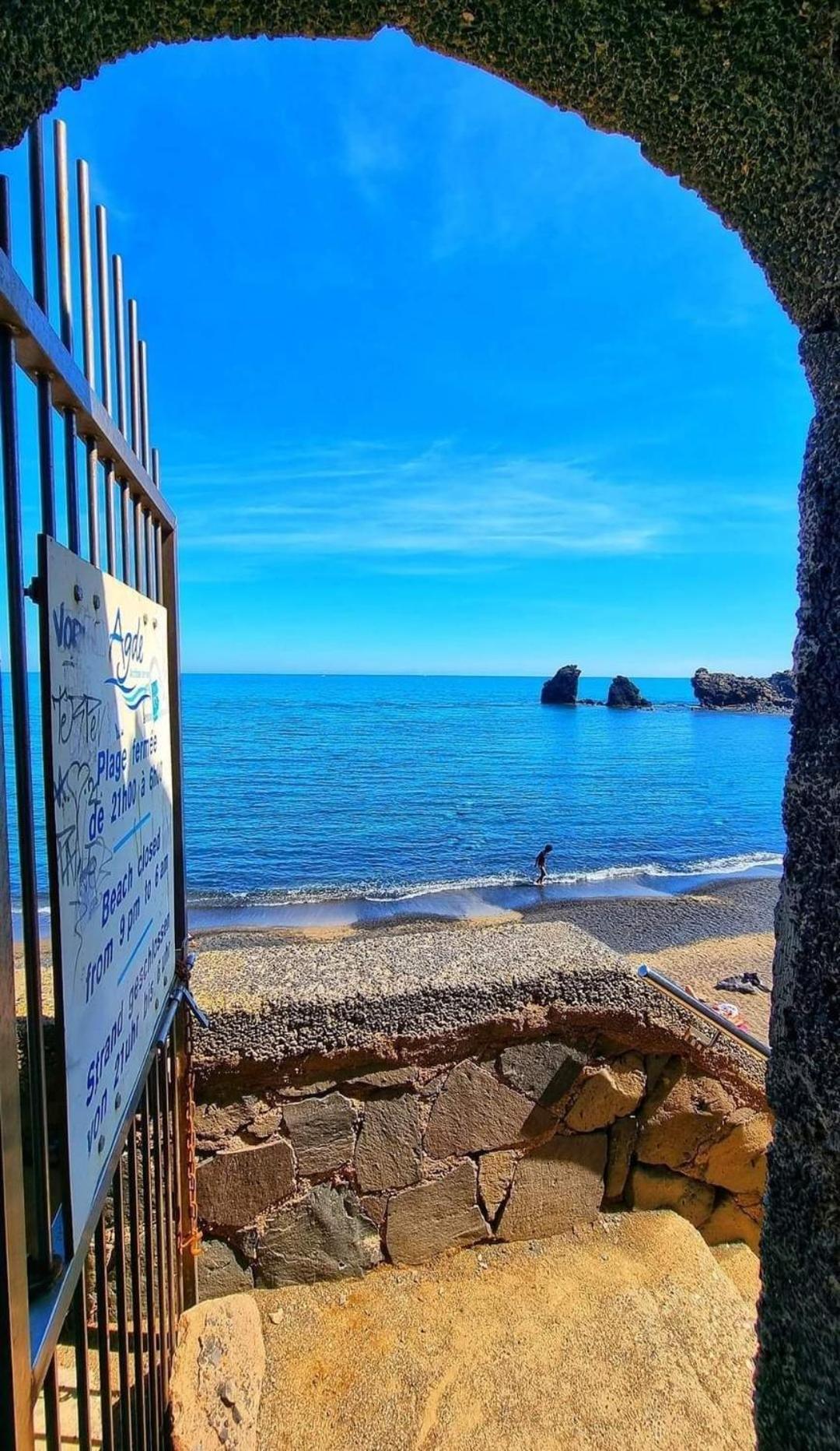 Love 1 Agde Buitenkant foto
